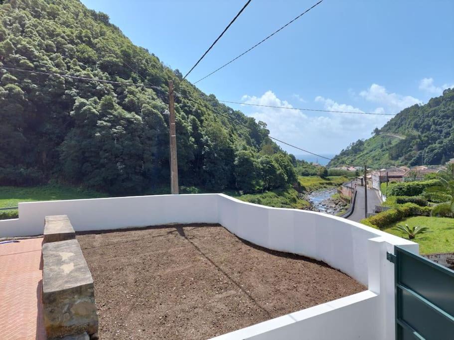 Villa Casa Do Sanguinho Faial da Terra Exterior foto